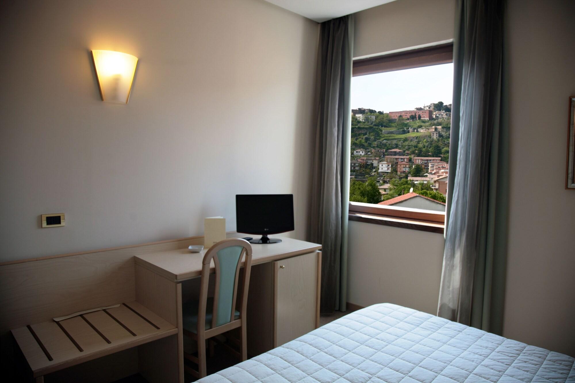 Hotel Bassetto Ferentino Extérieur photo