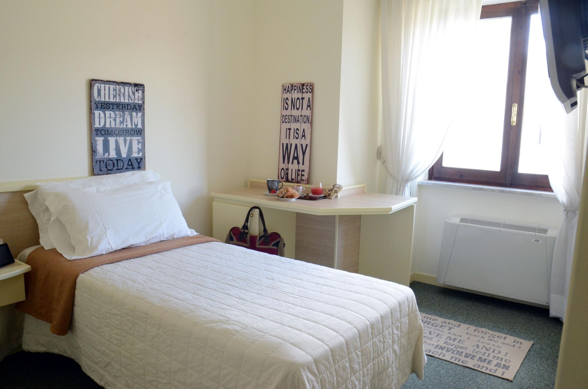 Hotel Bassetto Ferentino Extérieur photo