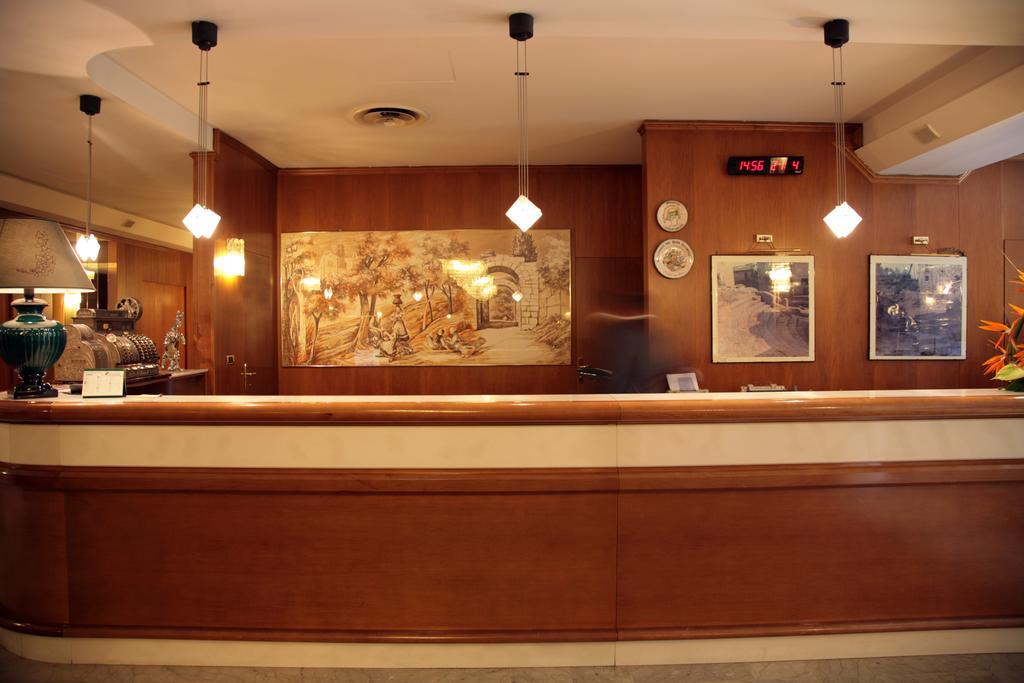 Hotel Bassetto Ferentino Extérieur photo